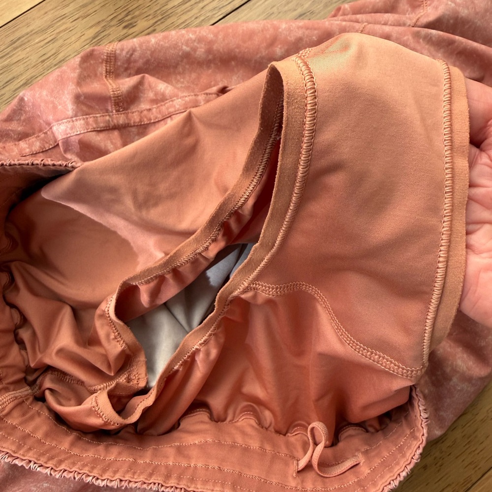 Lululemon Track That Mid-Rise Lined Short
5" Gravel Dust Pink Savannah Multi - Picture 7 of 8